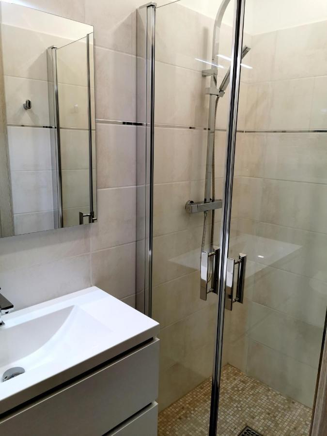 מנטון Magnifique Duplex Vue Mer מראה חיצוני תמונה